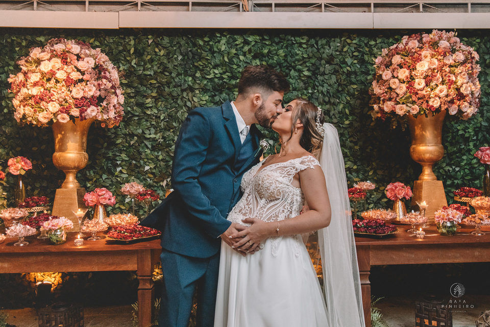 Marina Pinheiro e João Gabriel | Tropical Casa de Festas - Charitas