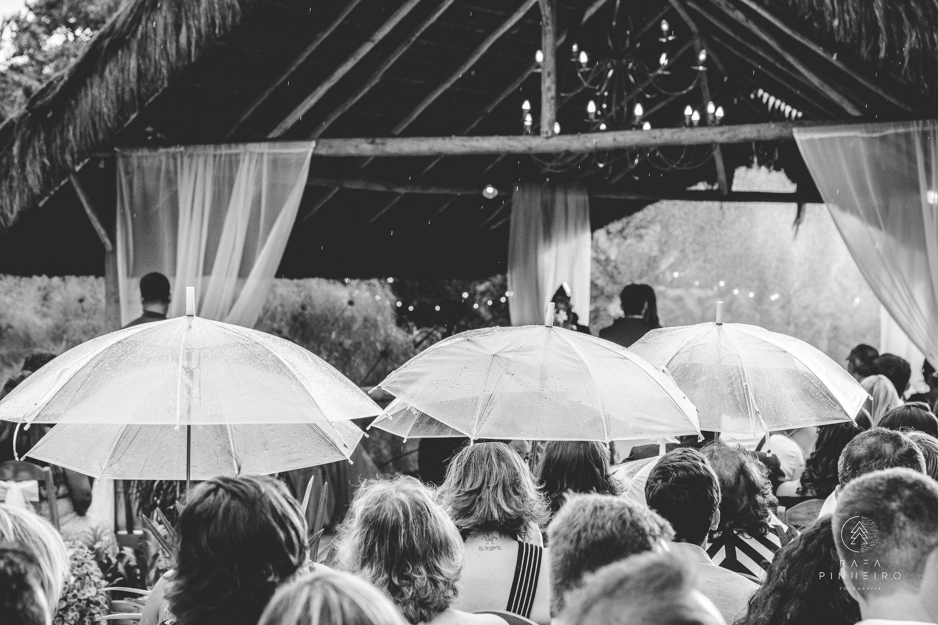Foto Fotos em preto e branco no casamento: motivos para tê-las Foto Fotos em preto e branco no casamento: motivos para tê-las - Imagem 2