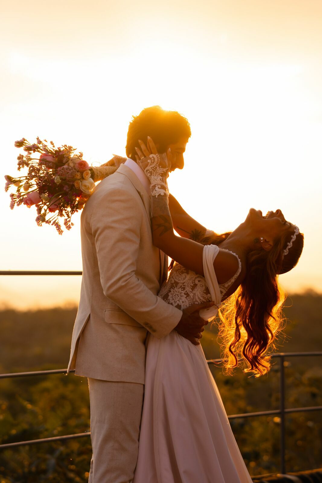 Foto Destination Wedding na Chapada dos Veadeiros: O Casamento de Felipe Palermo e Mariana Foto Destination Wedding na Chapada dos Veadeiros: O Casamento de Felipe Palermo e Mariana - Imagem 30